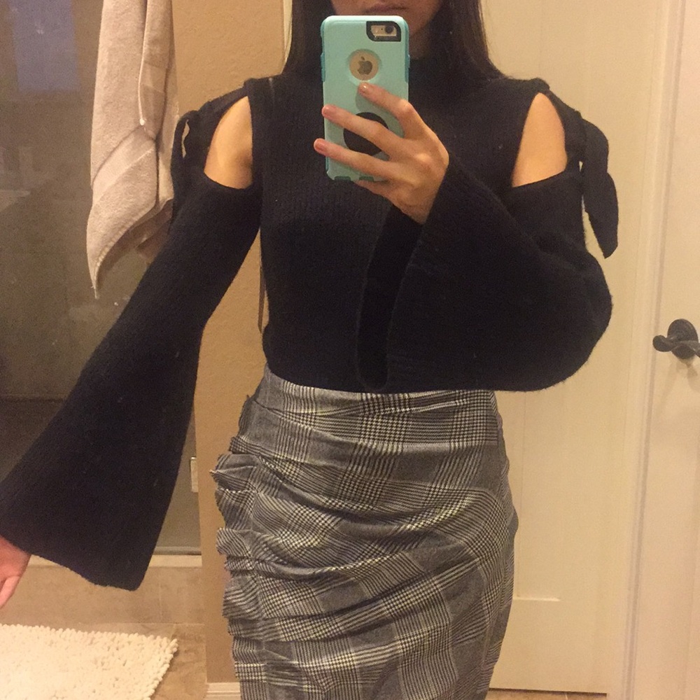 Rachel Roy Sweater